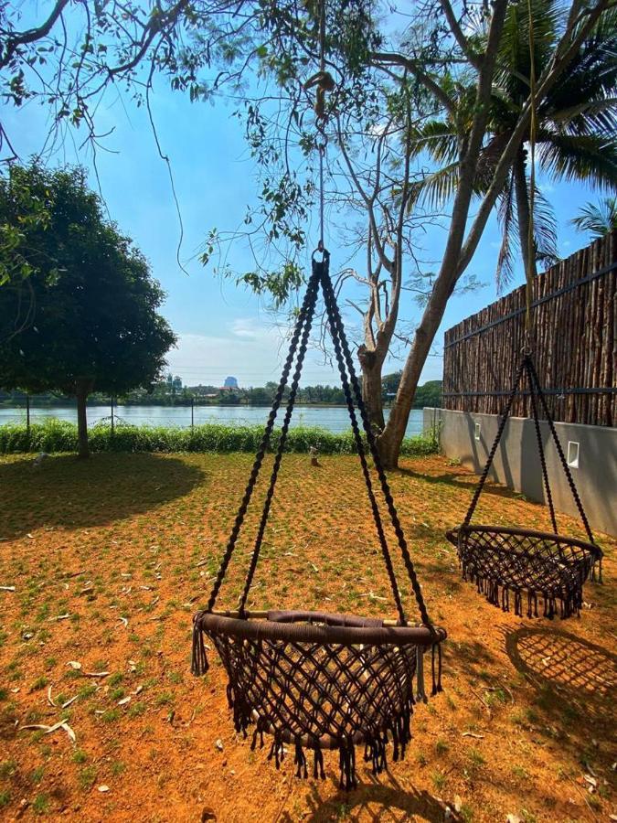 Anaya'S Lake House Kochi Esterno foto